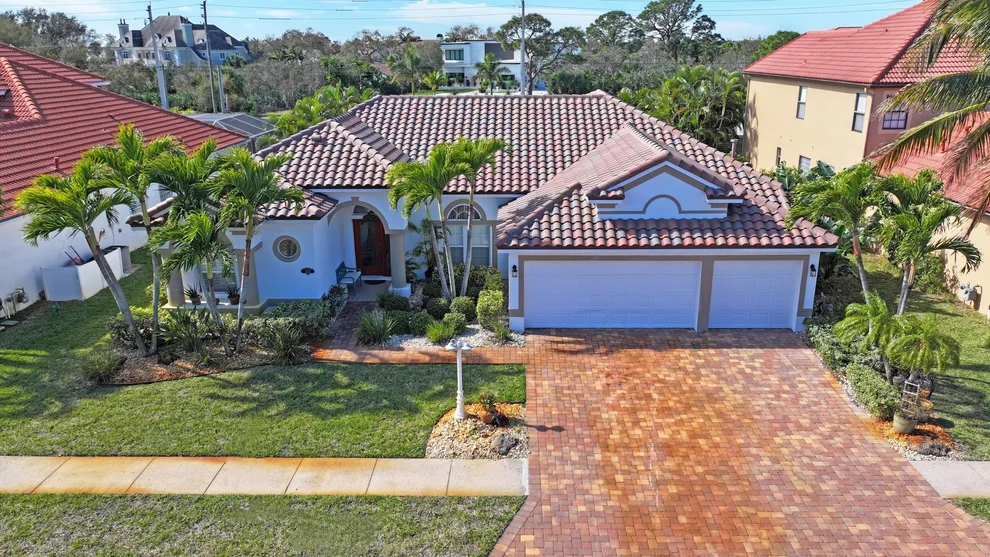 Unit for sale at 3529 Poseidon Way, Indialantic, FL 32903