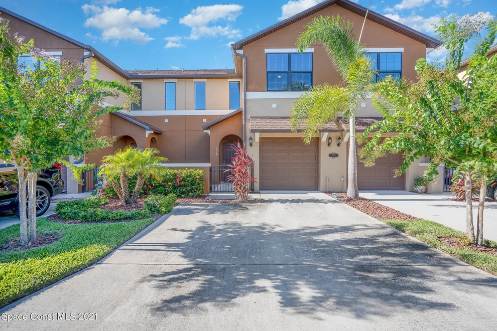 Unit for sale at 1425 Lara Circle, Rockledge, FL 32955