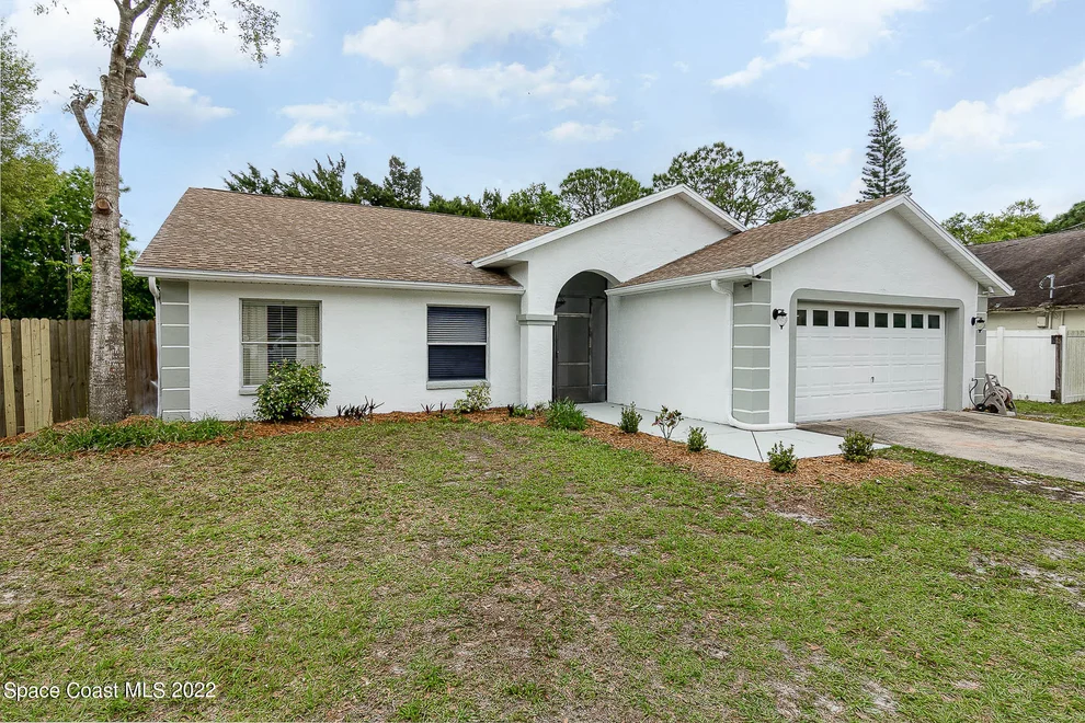 Unit for sale at 361 Woods Lake Drive, Cocoa, FL 32926