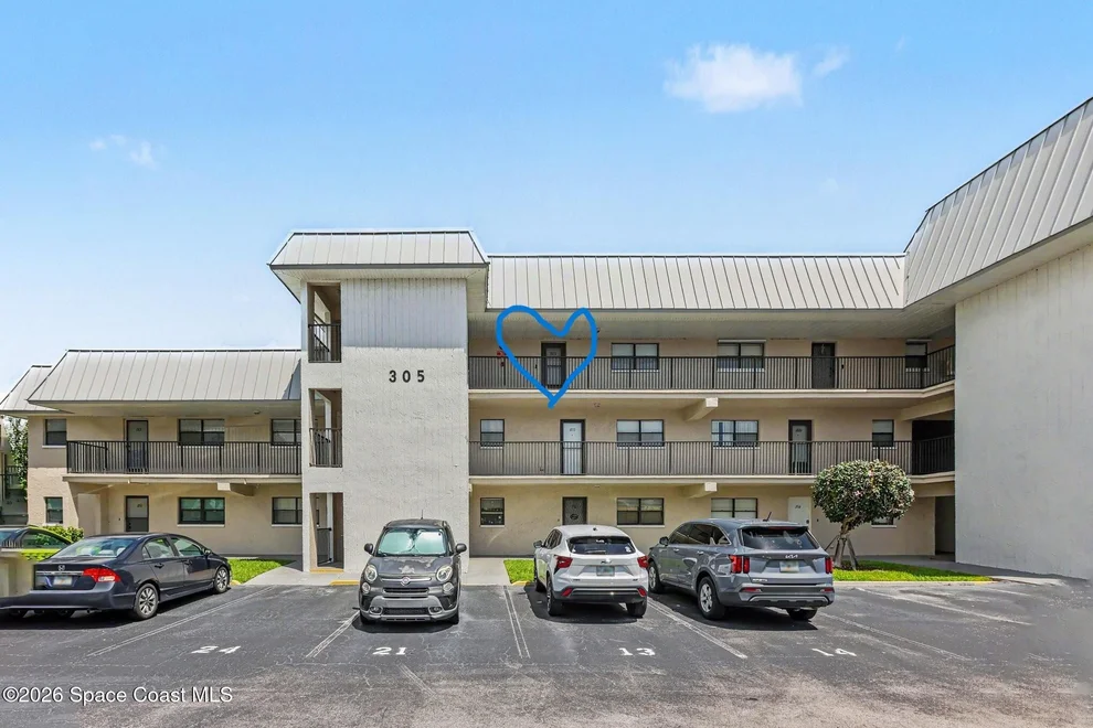 305 Tangle Run Boulevard