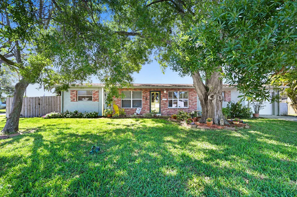 Unit for sale at 536 Ixora Dr Drive, Melbourne, FL 32935