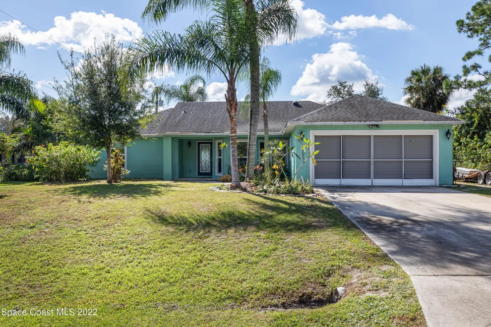 Unit for sale at 384 Awin Circle SE, Palm Bay, FL 32909