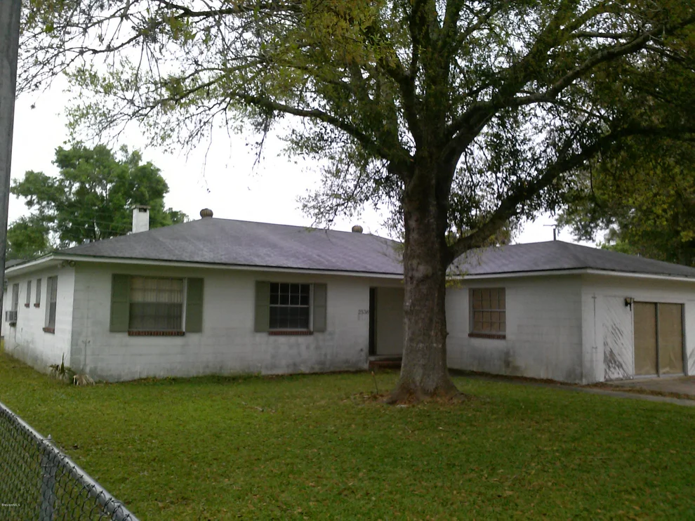 Unit for sale at 2536 Cocoanut Drive, Cocoa, FL 32926