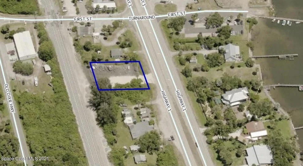 Unit for sale at 5430 Us-1, Grant, FL 32949