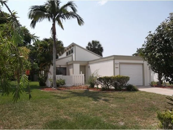 Unit for sale at 142 Woodside Drive, Melbourne, FL 32940