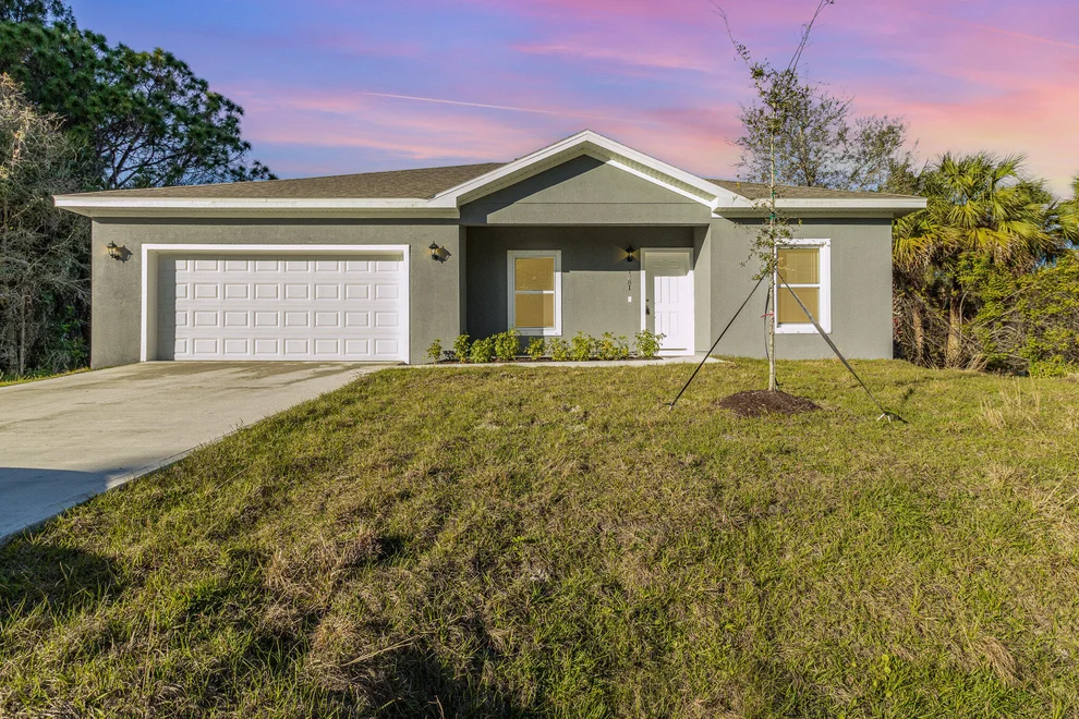 Unit for sale at 1281 Harper Boulevard SW, Palm Bay, FL 32908
