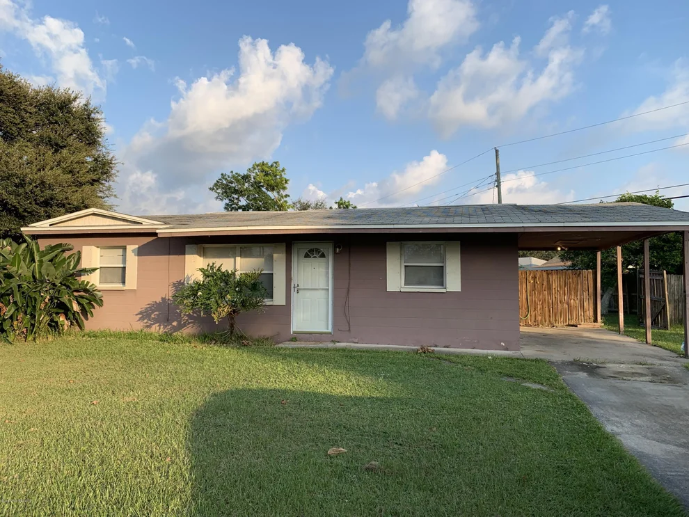 Unit for sale at 301 Crown Boulevard, Melbourne, FL 32901