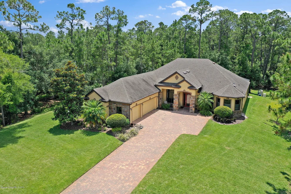 Unit for sale at 14214 Oakwood Cove Lane, Orlando, FL 32832