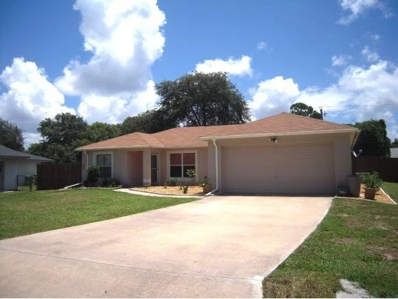Unit for sale at 4515 Kingsville, Cocoa, FL 32927