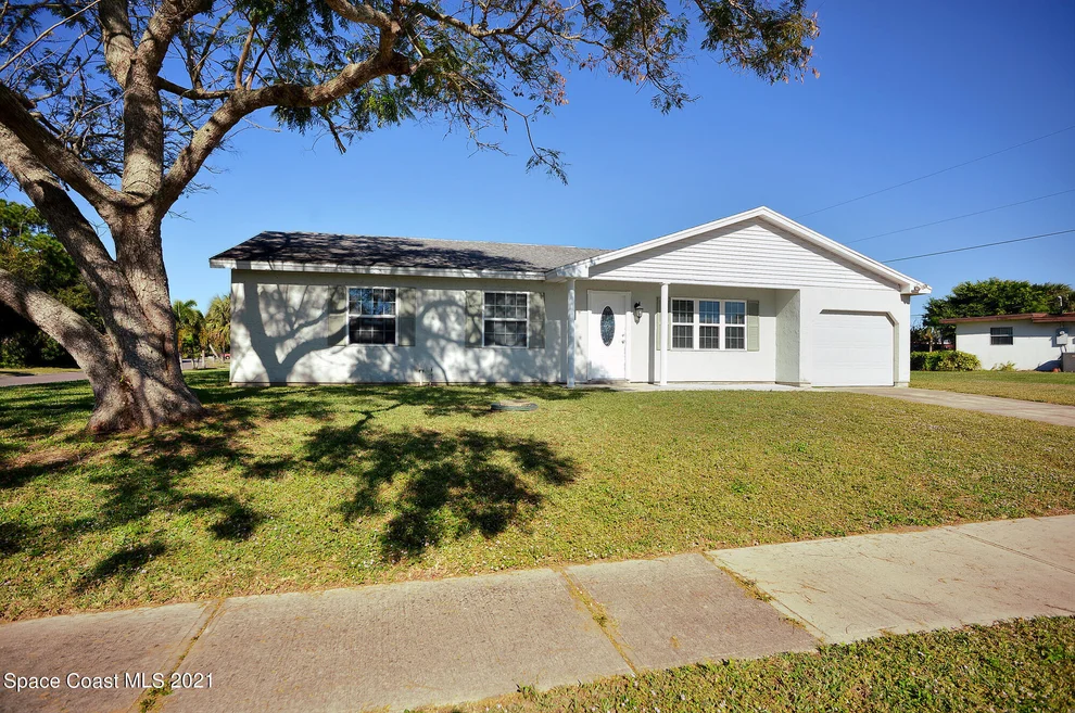 Unit for sale at 999 Chace Lane NE, Palm Bay, FL 32905
