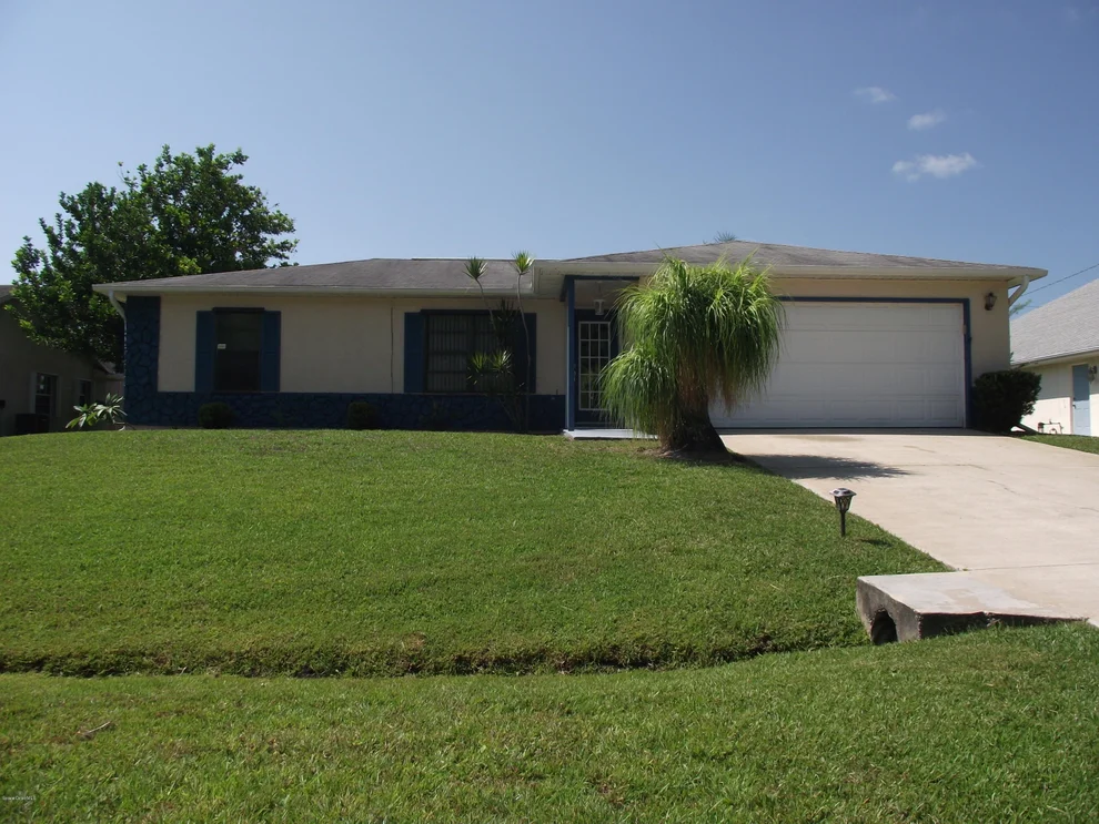 Unit for sale at 362 Vin Rose Circle SE, Palm Bay, FL 32909