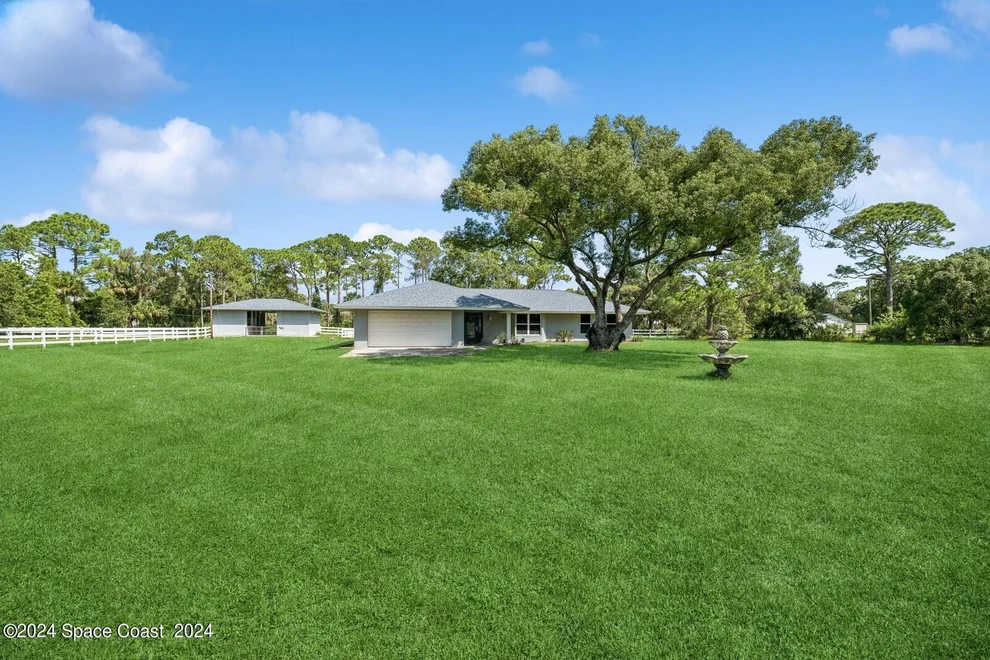 Unit for sale at 5280 Percheron Boulevard, Melbourne, FL 32934