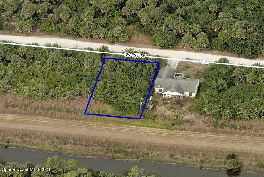 Unit for sale at 862 Owl Street SW, Palm Bay, FL 32908