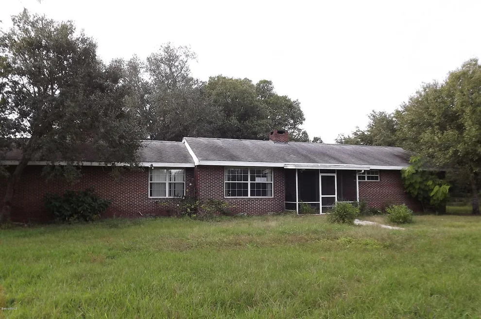 Unit for sale at 2040 Duncil Lane, Malabar, FL 32950