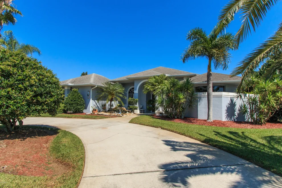 Unit for sale at 130 River Woods Drive, Rockledge, FL 32955