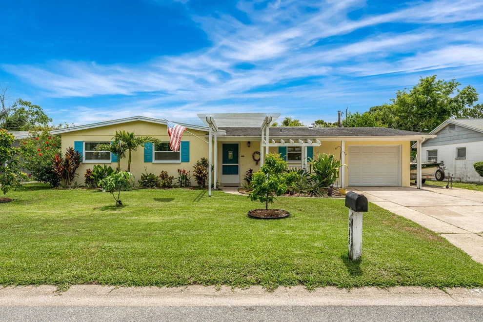 Unit for sale at 4945 Cocoanut Drive, Titusville, FL 32780