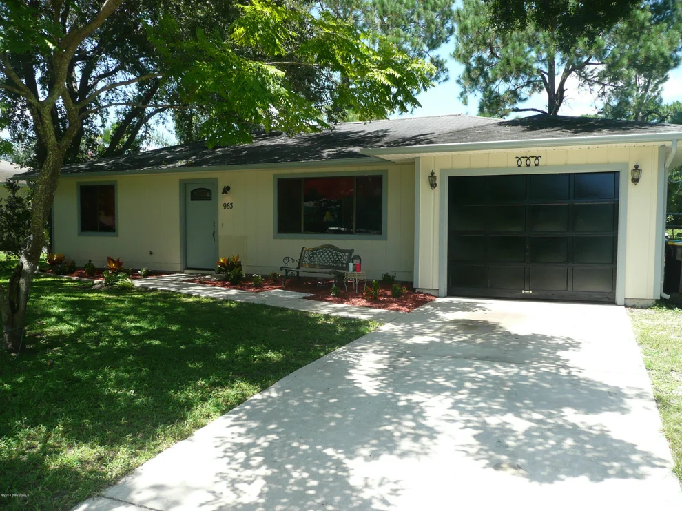 Unit for sale at 953 NW Flower Street, Palm Bay, FL 32907