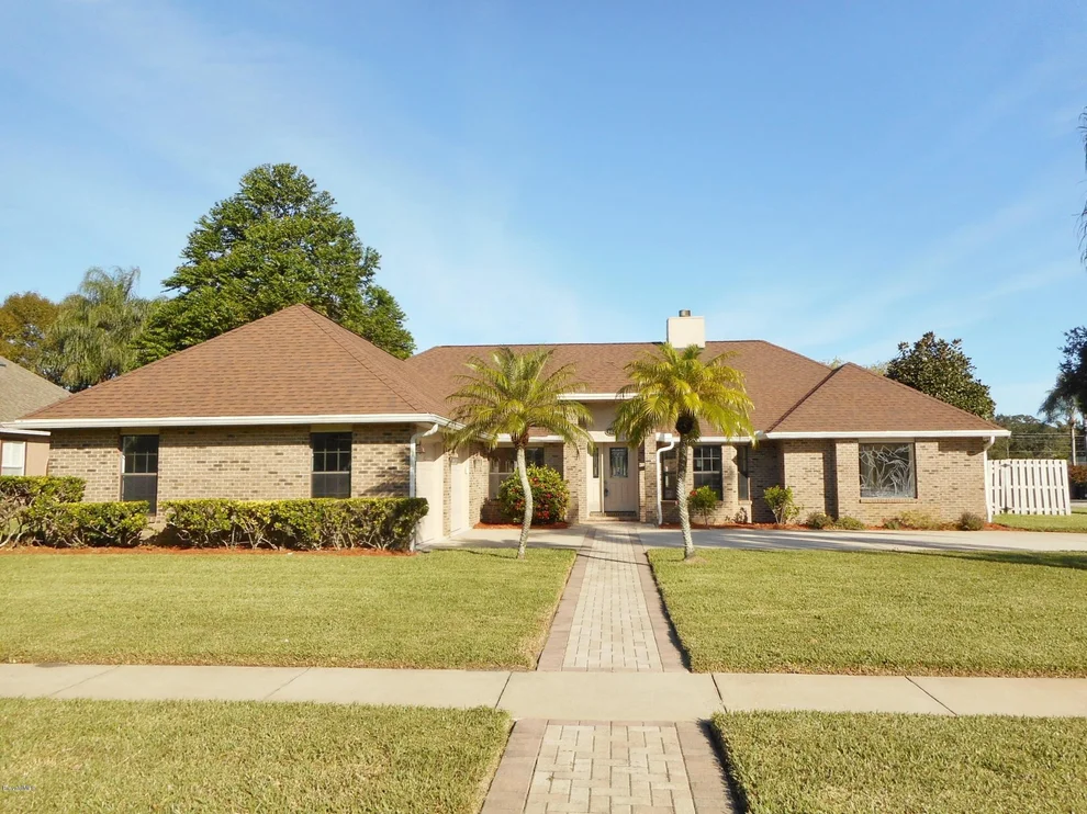 Unit for sale at 902 Whisperpine Drive, Melbourne, FL 32901