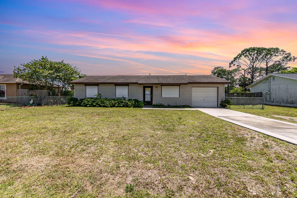 Unit for sale at 700 Fernandina Street NW, Palm Bay, FL 32907