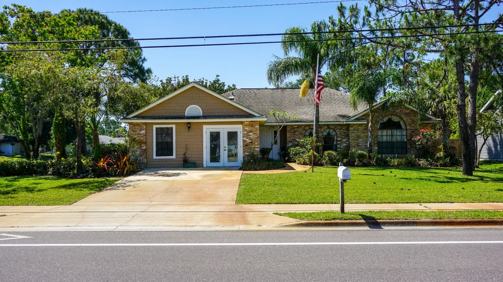 Unit for sale at 306 Emerson Drive NW, Palm Bay, FL 32907