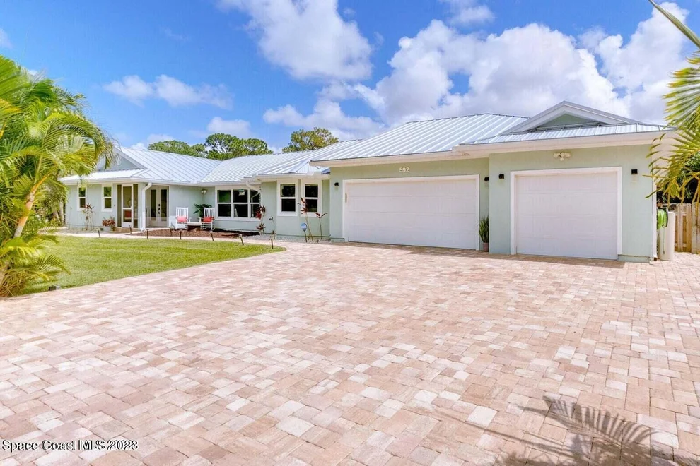 Unit for sale at 592 Narragansett Street NE, Palm Bay, FL 32907