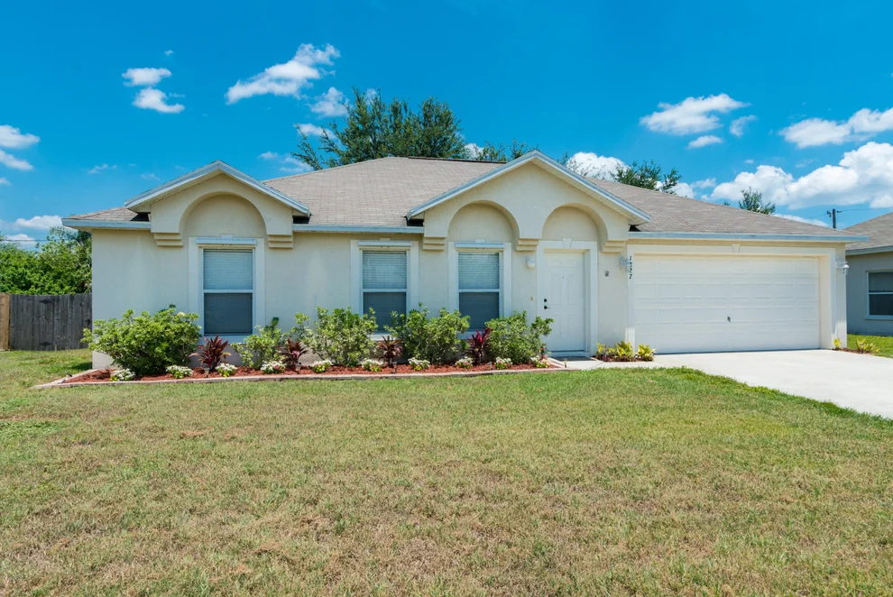 Unit for sale at 1827 Vauxhall Street NW, Palm Bay, FL 32907