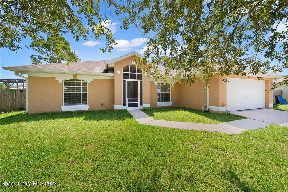 Unit for sale at 715 Hartford Avenue SW, Palm Bay, FL 32908