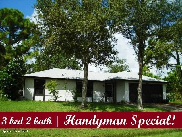 Unit for sale at 1080 Hammacher Avenue SW, Palm Bay, FL 32908