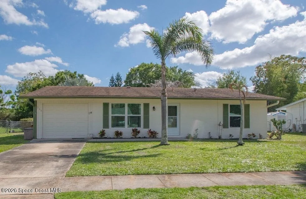Unit for sale at 268 SW Lucero Drive, Port St. Lucie, FL 34983