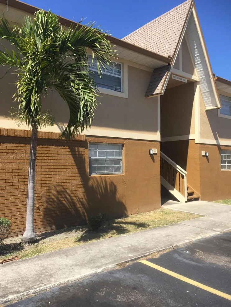 Unit for sale at 166 Ulster Court, Melbourne, FL 32935