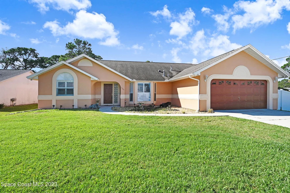 Unit for sale at 1505 Carmen Street, Merritt Island, FL 32952