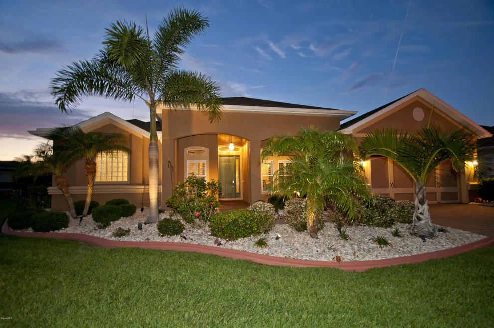 Unit for sale at 5621 Rusack Drive, Melbourne, FL 32940