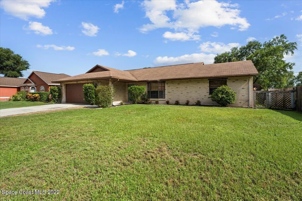 Unit for sale at 776 Beacon Street NW, Palm Bay, FL 32907